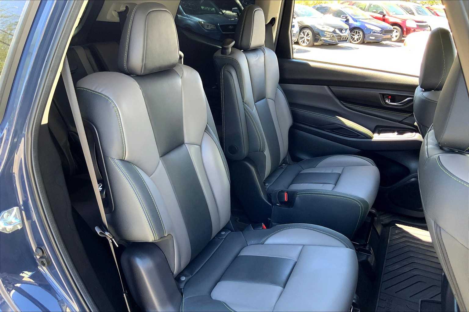 2025 Subaru Ascent Onyx Edition photo 18