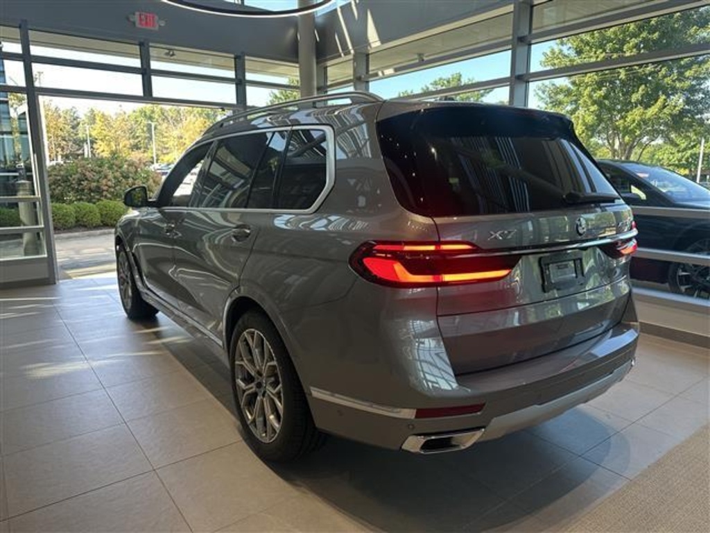 2026 Bmw X7 xDrive40i photo 4