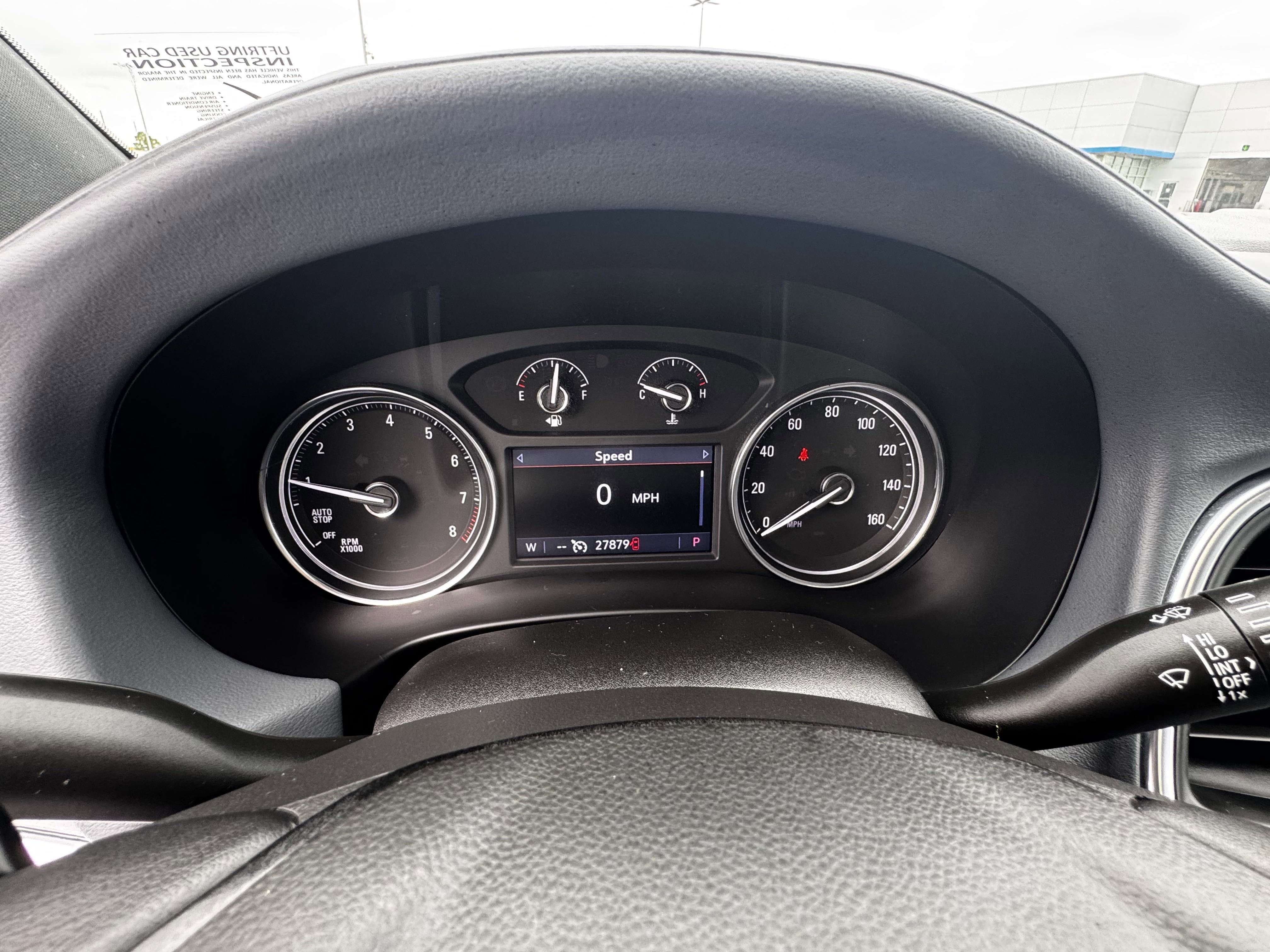 2023 Buick Enclave Essence photo 2