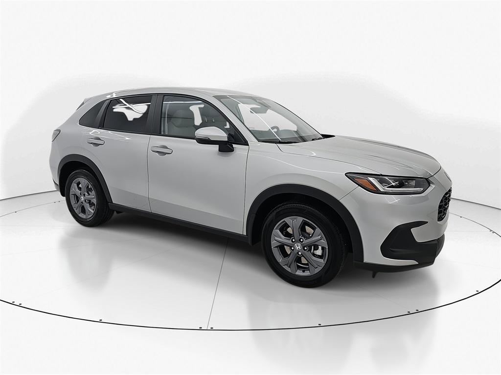 2026 Honda HR-V LX photo 4