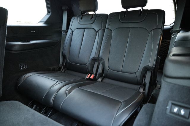 2022 Jeep Grand Cherokee Overland photo 29