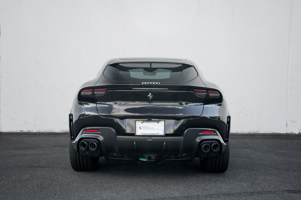 2023 Ferrari Purosangue Base photo 3