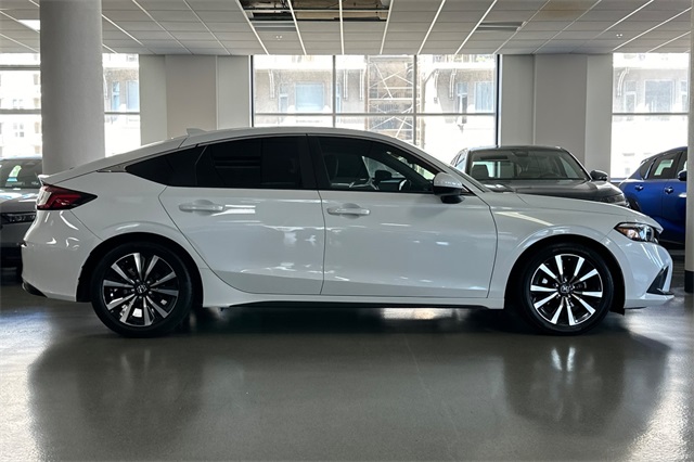 2024 Honda Civic EX-L photo 3