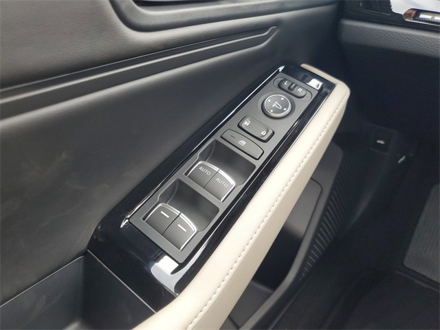2025 Honda Accord Hybrid Touring photo 26