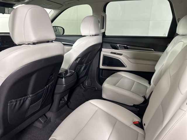 2025 Kia Telluride S photo 30