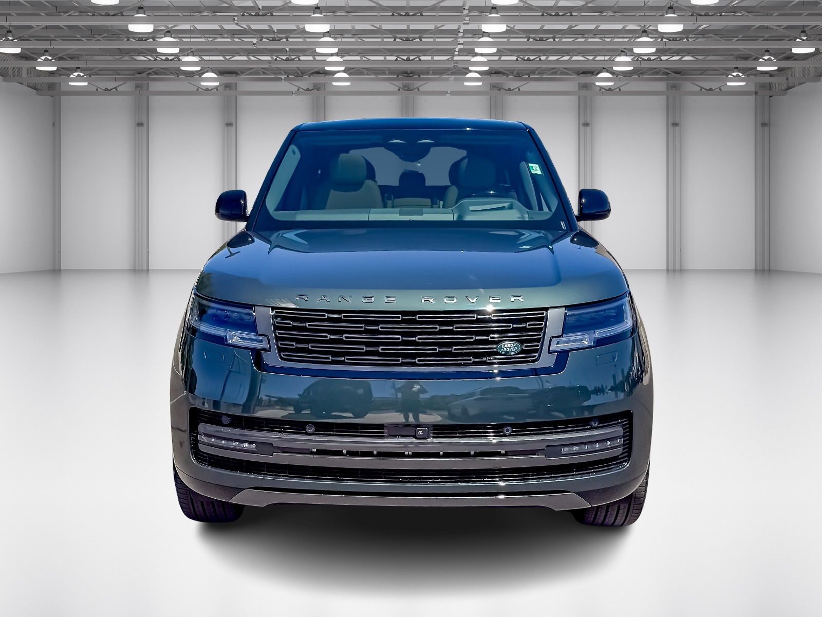 2025 Land Rover Range Rover SE photo 8