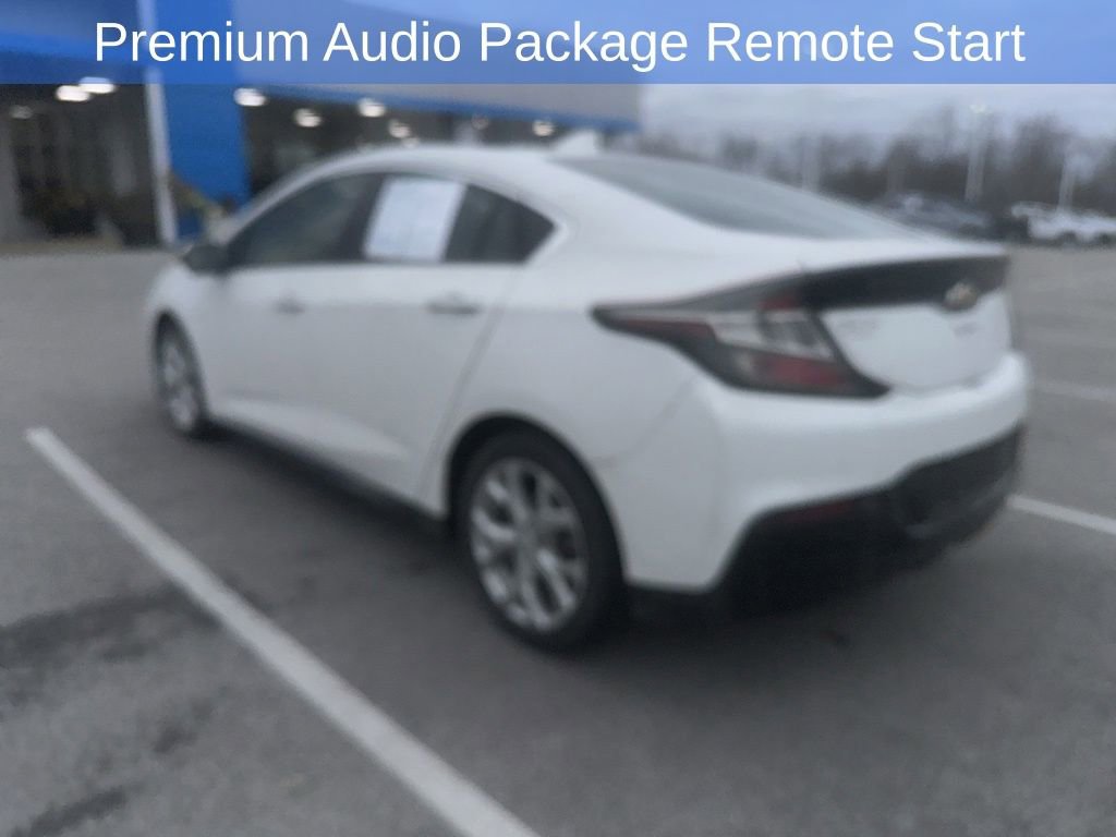 2017 Chevrolet Volt Premier photo 2