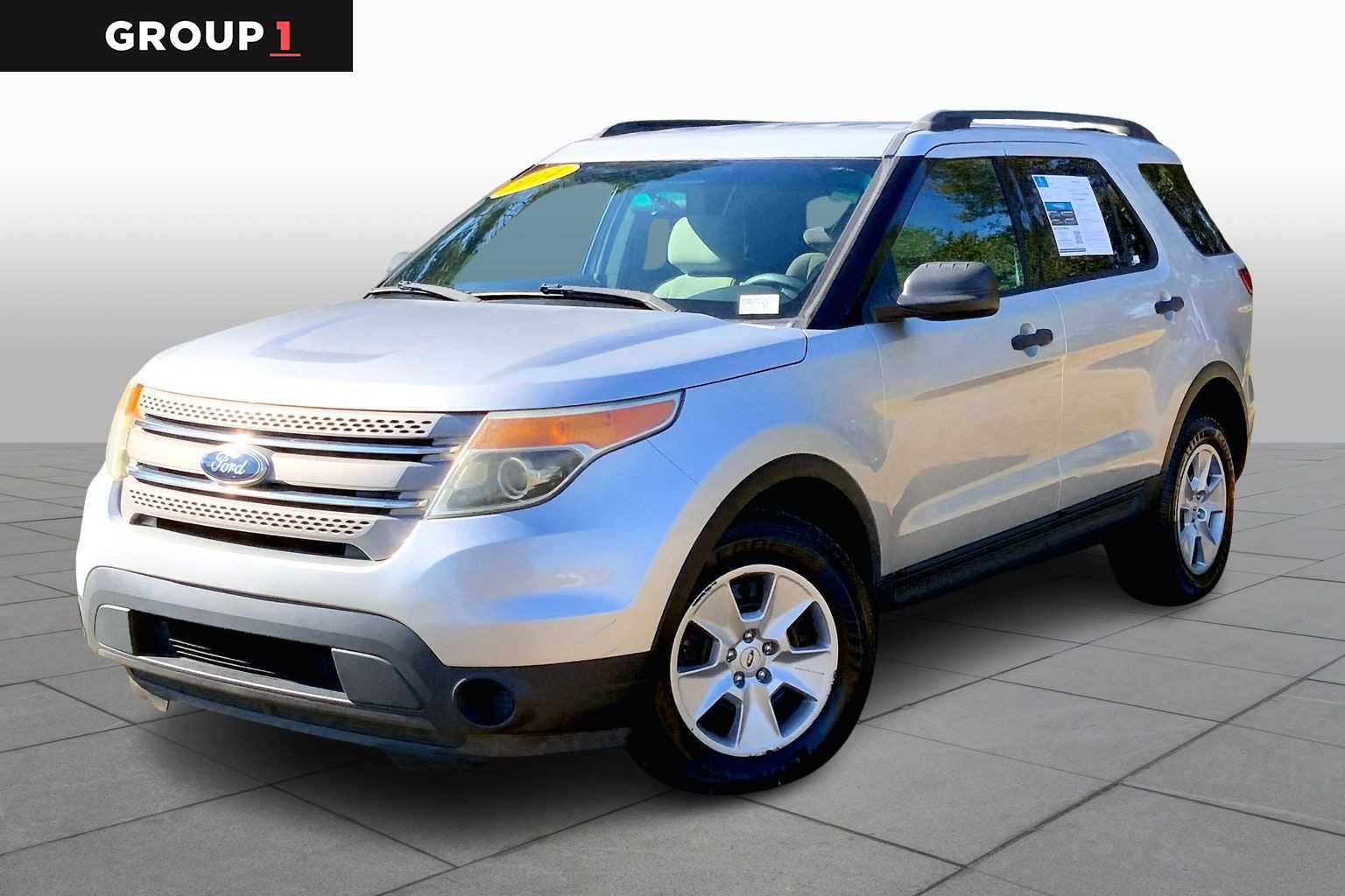 2014 Ford Explorer Base's photo