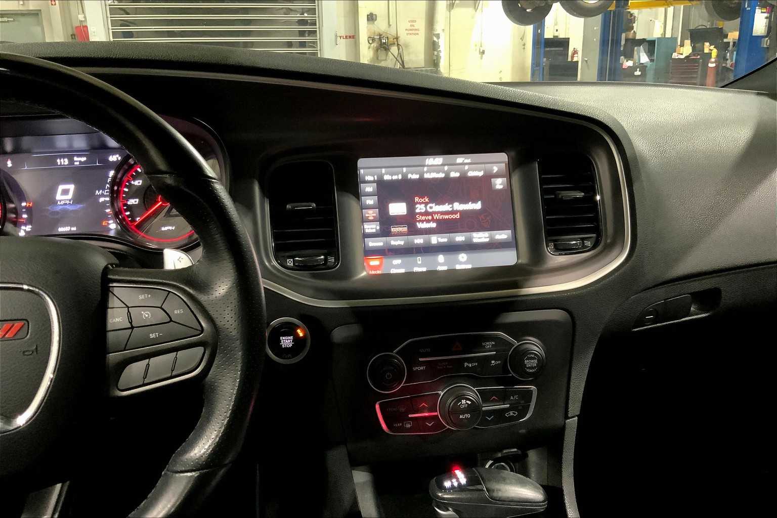 2022 Dodge Charger GT photo 6