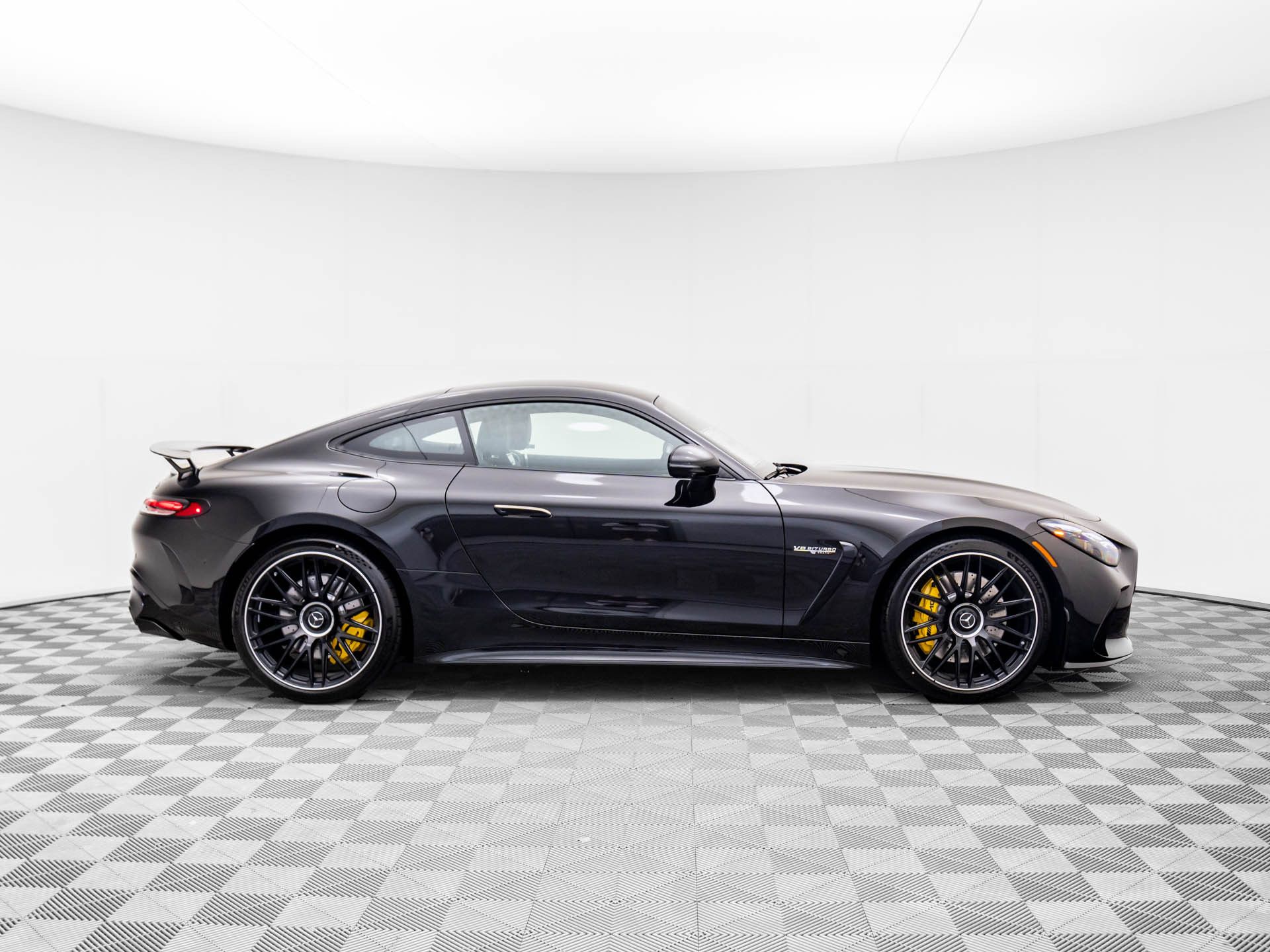 2026 Mercedes Benz AMG GT photo 6
