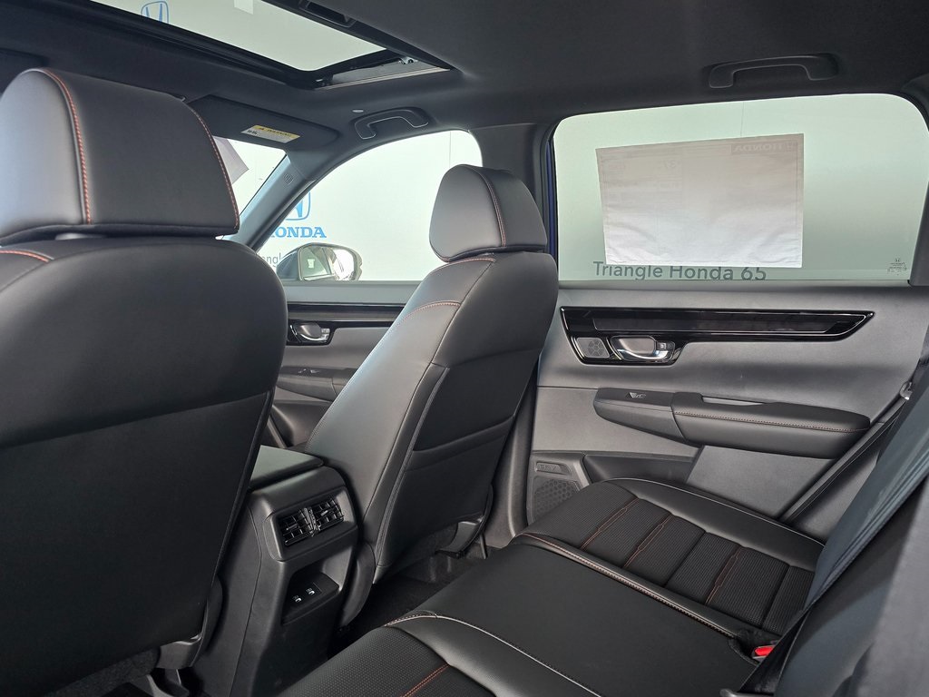 2025 Honda CR-V Hybrid Sport Touring photo 16