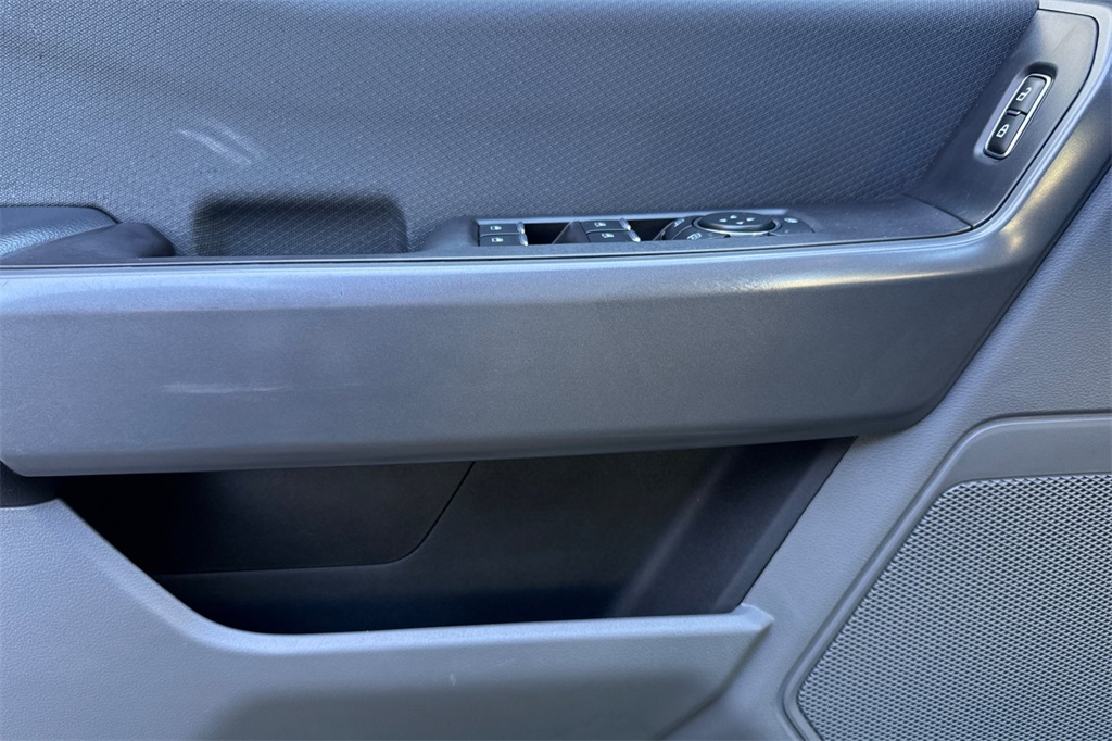 2023 Ford F-150 XLT photo 11