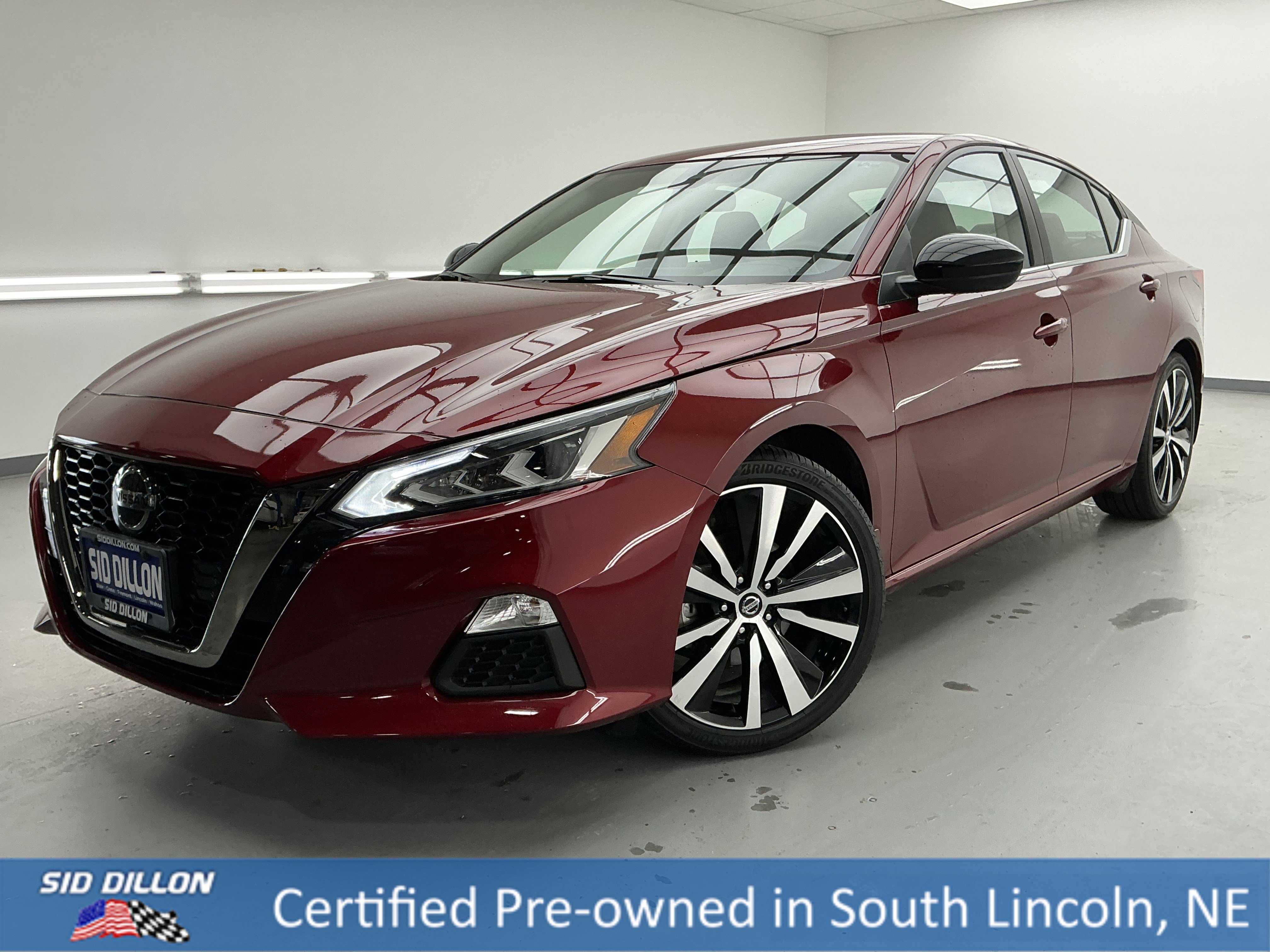 2022 Nissan Altima SR