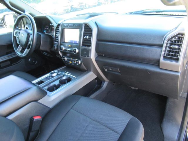 2021 Ford Expedition XLT photo 9
