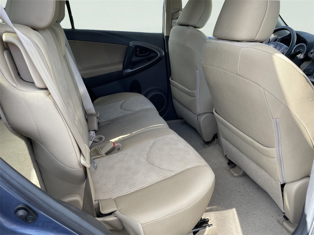 2012 Toyota RAV4 Base photo 14