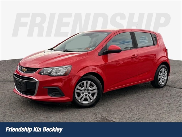 2020 Chevrolet Sonic LT's photo