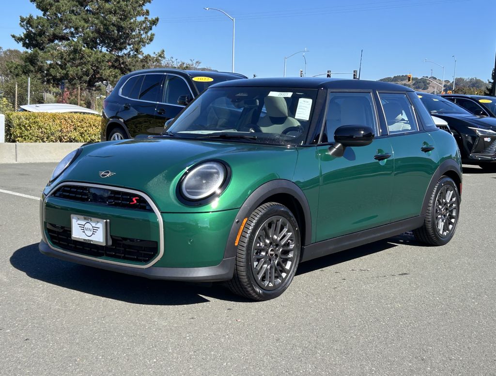 2026 MINI Hardtop 4 Door S's photo