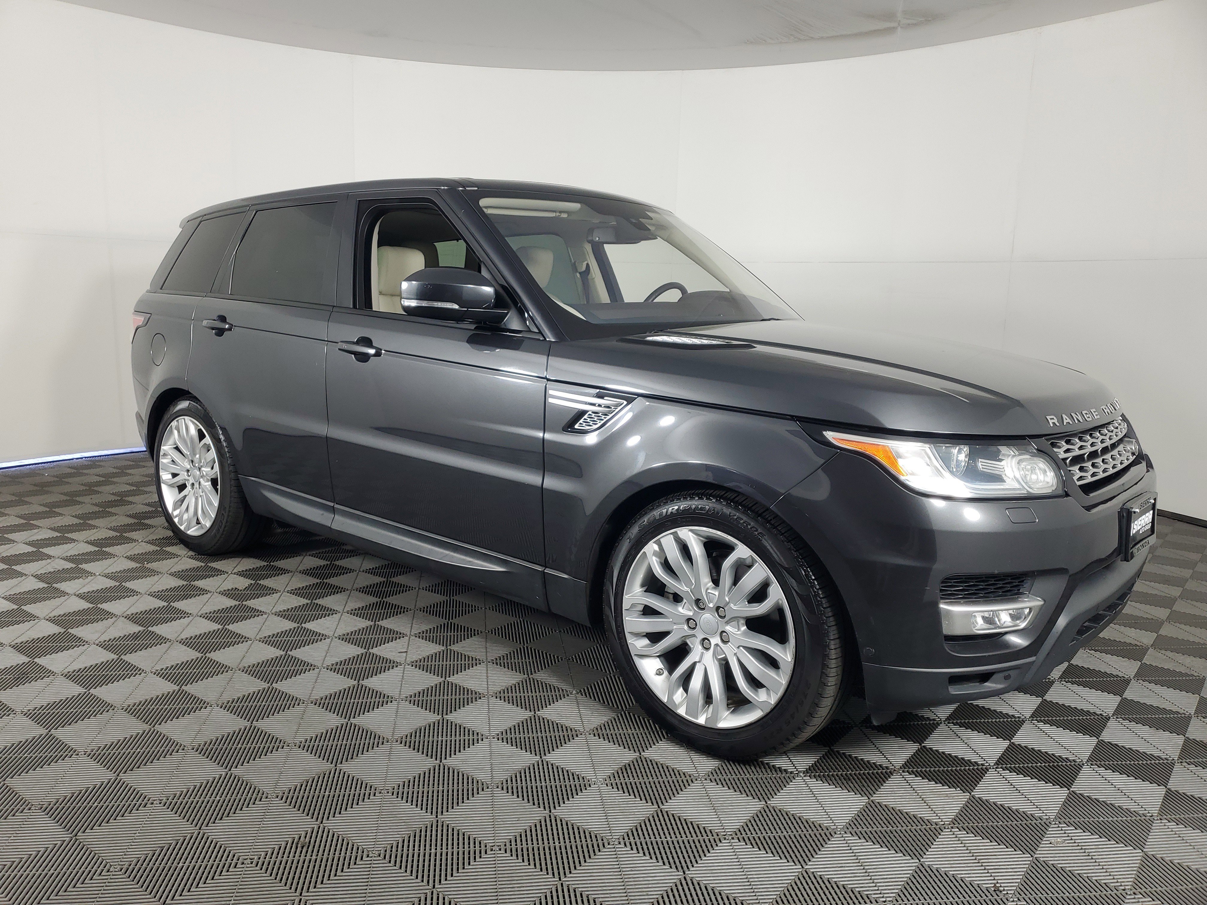 Used 2016 Land Rover Range Rover Sport HSE with VIN SALWR2PF1GA102006 for sale in Monrovia, CA