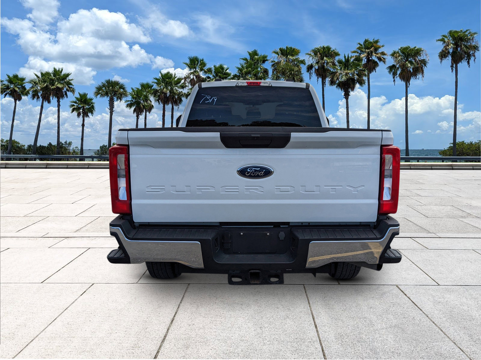 2024 Ford F-250 XLT photo 8