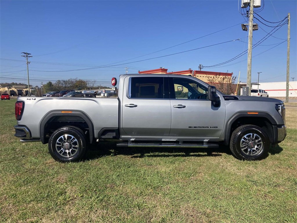 2026 Gmc Sierra 2500 HD SLE photo 2
