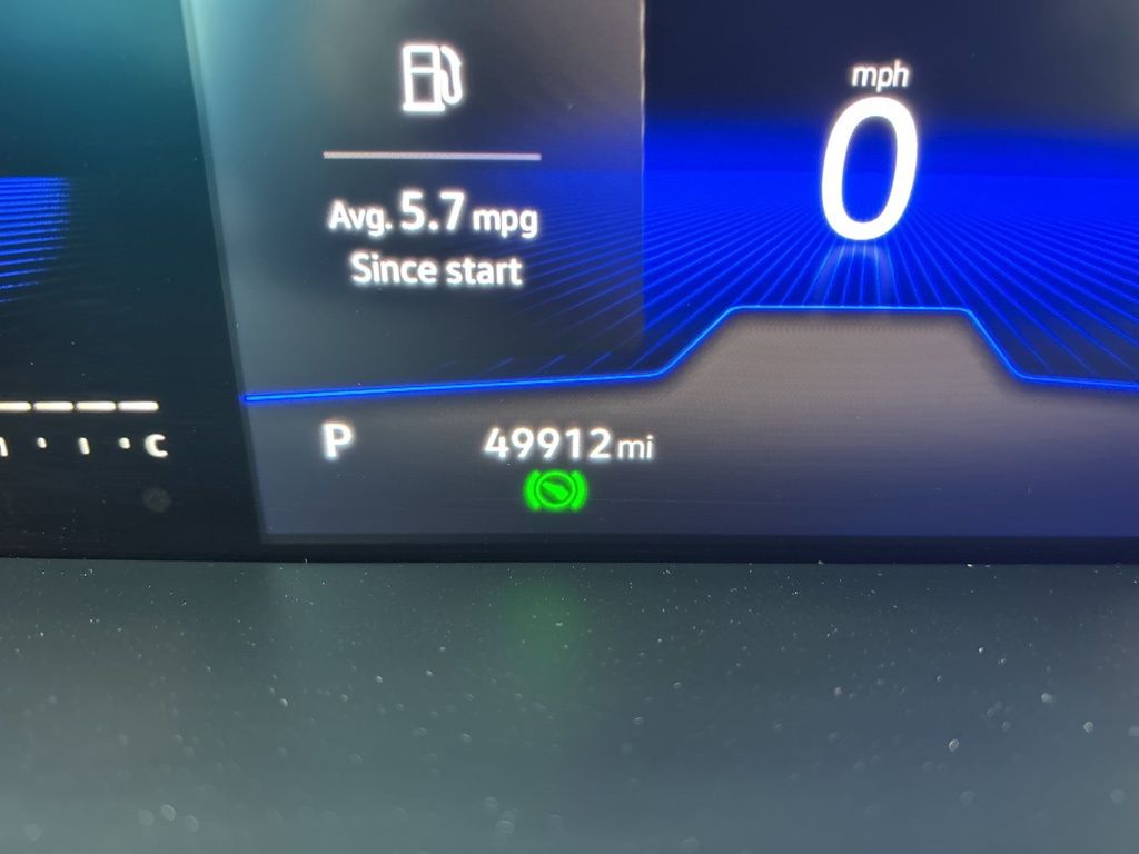 2022 Volkswagen Taos SE photo 16