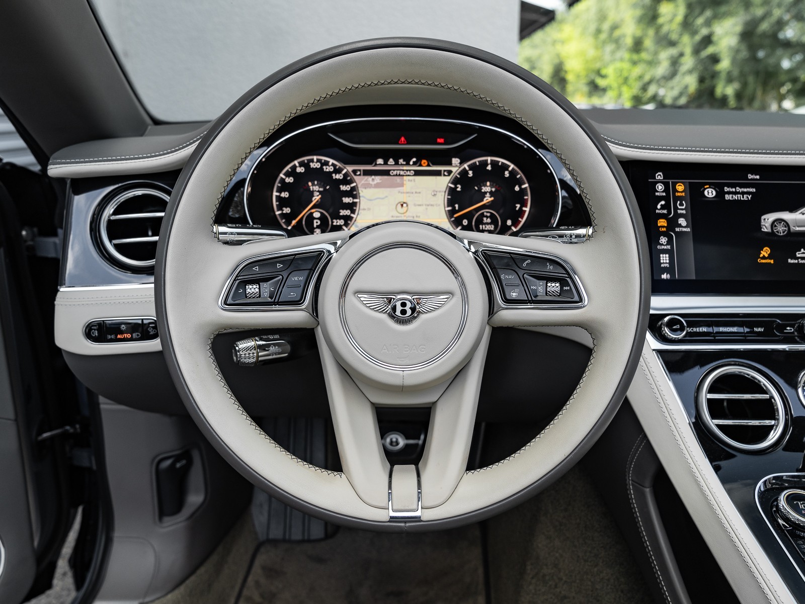 2022 Bentley Continental GT V8 photo 13
