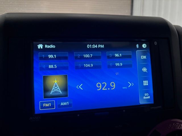 2014 Jeep Wrangler Sahara Altitude photo 12