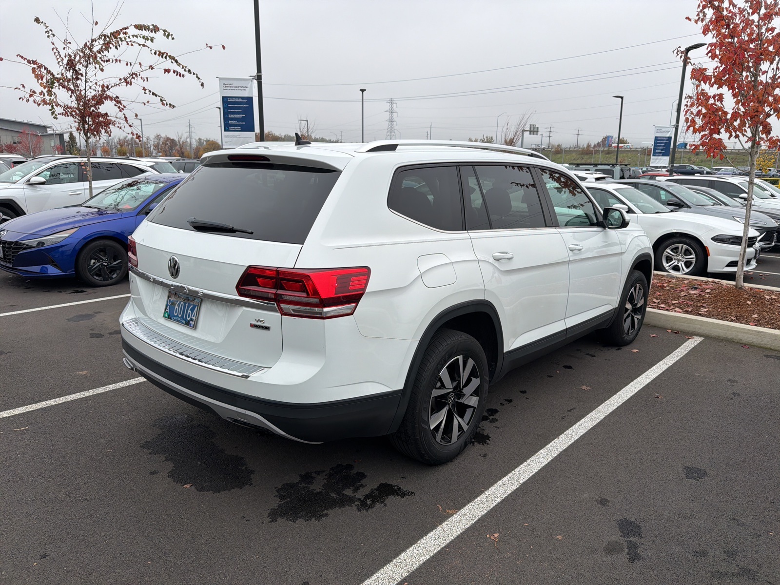 2019 Volkswagen Atlas V6 SE photo 2
