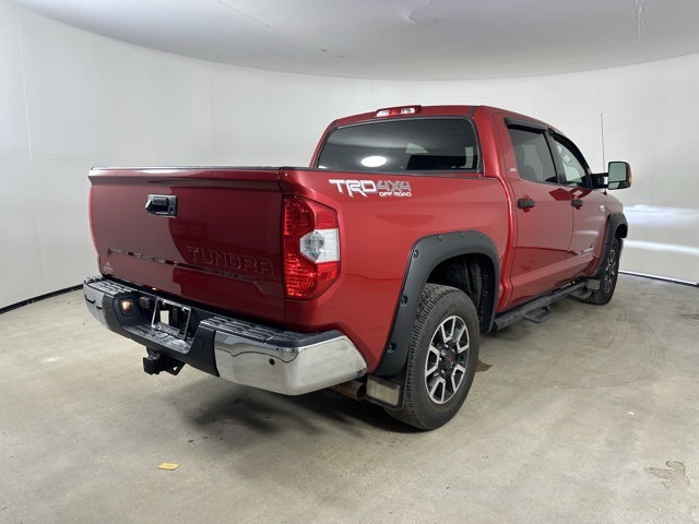 2018 Toyota Tundra SR5 CrewMax photo 2