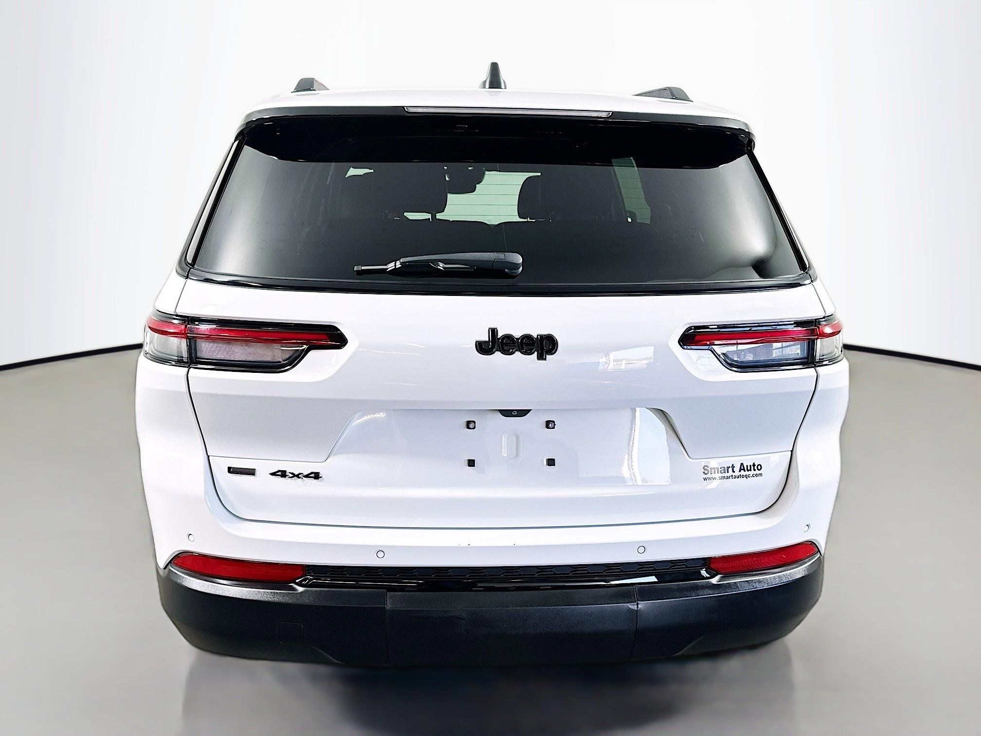 2022 Jeep Grand Cherokee Altitude photo 4