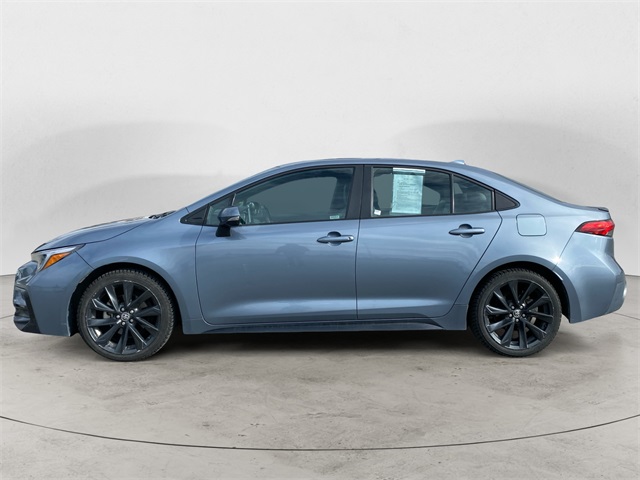 2023 Toyota Corolla XSE photo 2