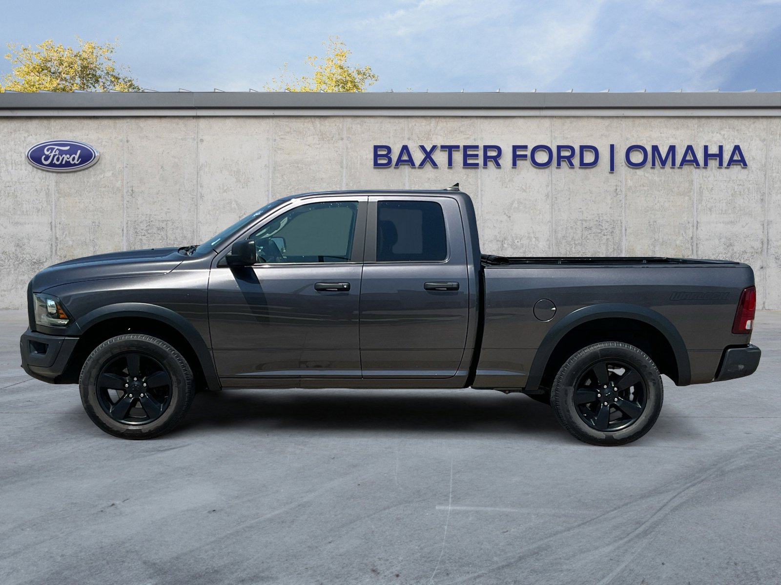 2020 Ram 1500 Classic Warlock photo 2