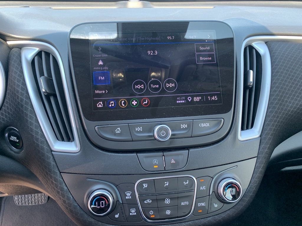 2023 Chevrolet Malibu 1LT photo 13