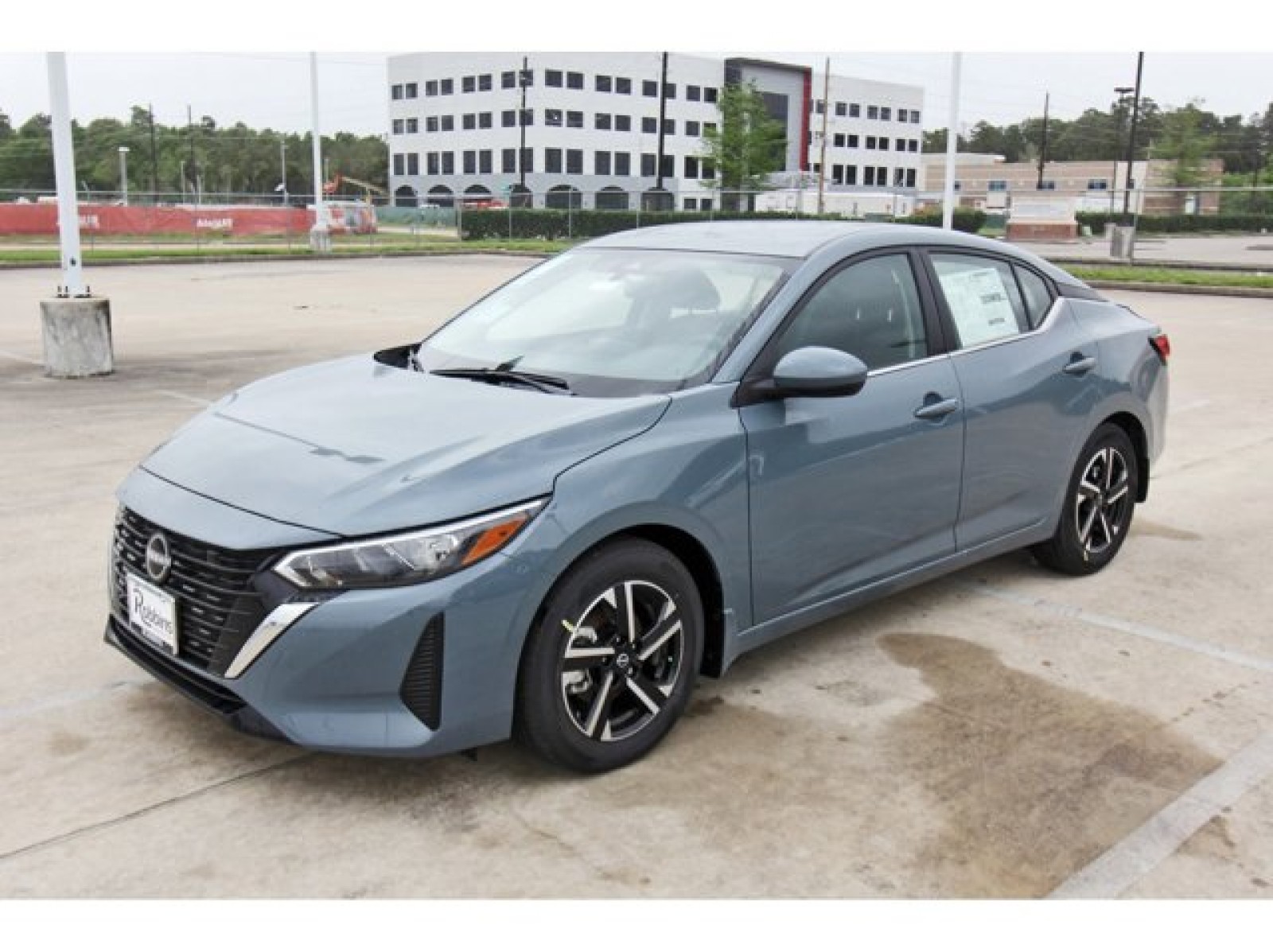 2025 Nissan Sentra SV photo 2