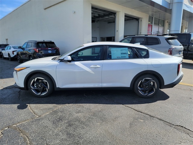 2025 Kia K4 EX photo 7