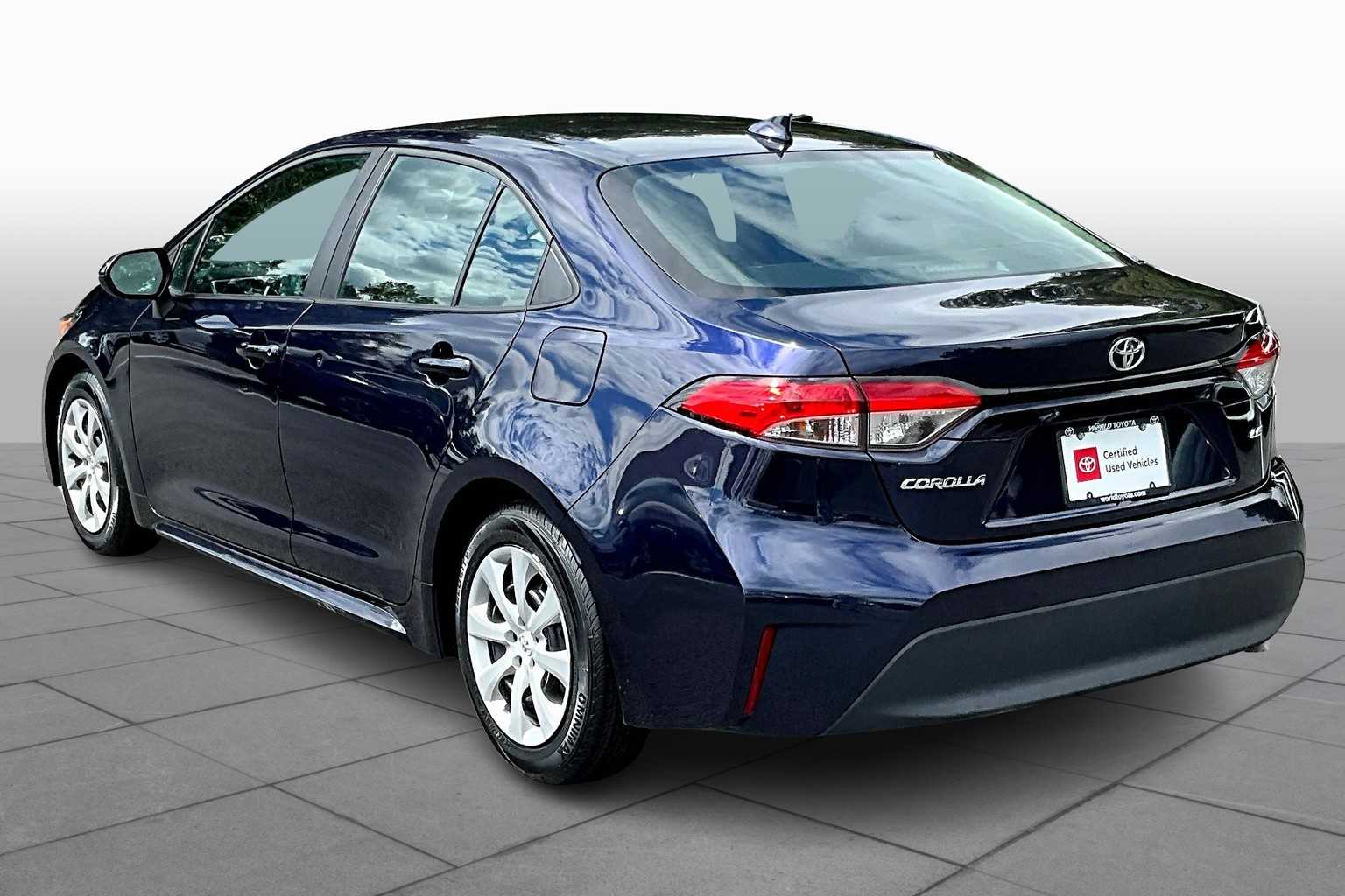 2024 Toyota Corolla LE photo 10