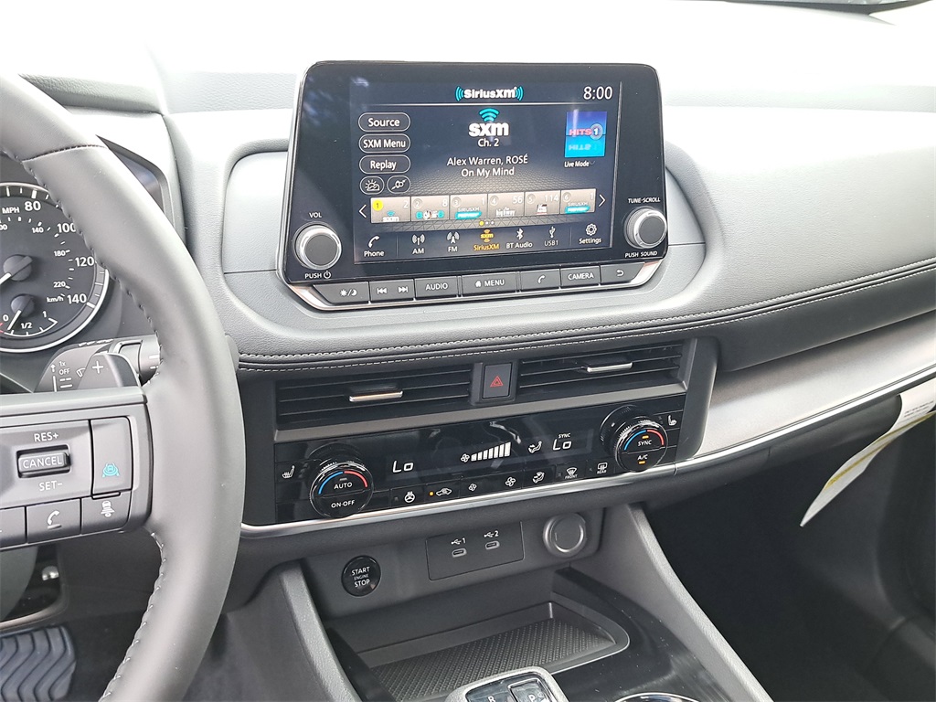 2026 Nissan Rogue SV photo 28