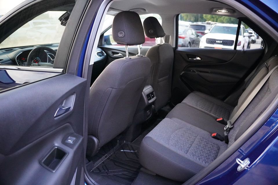 2023 Chevrolet Equinox LT photo 16