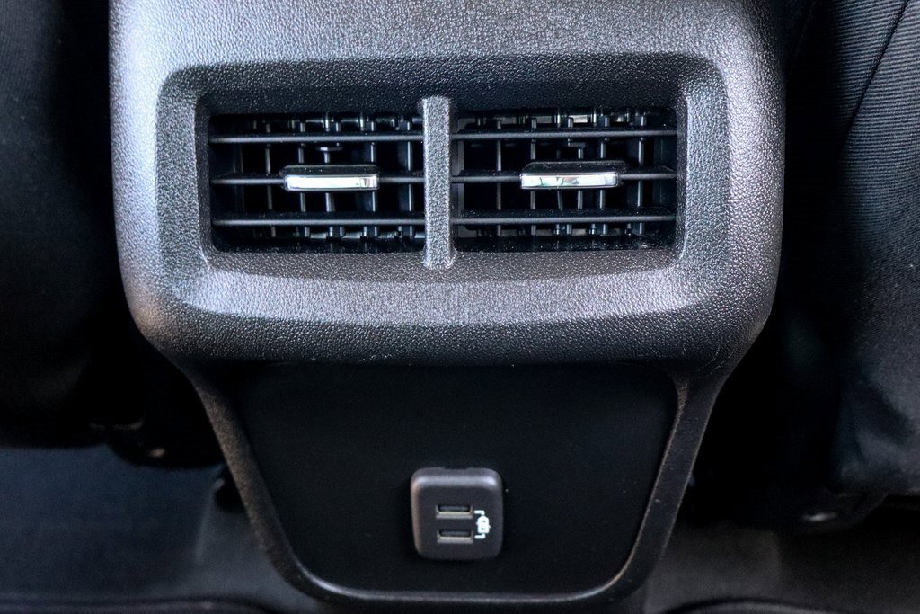 2022 Chevrolet Equinox LS photo 12