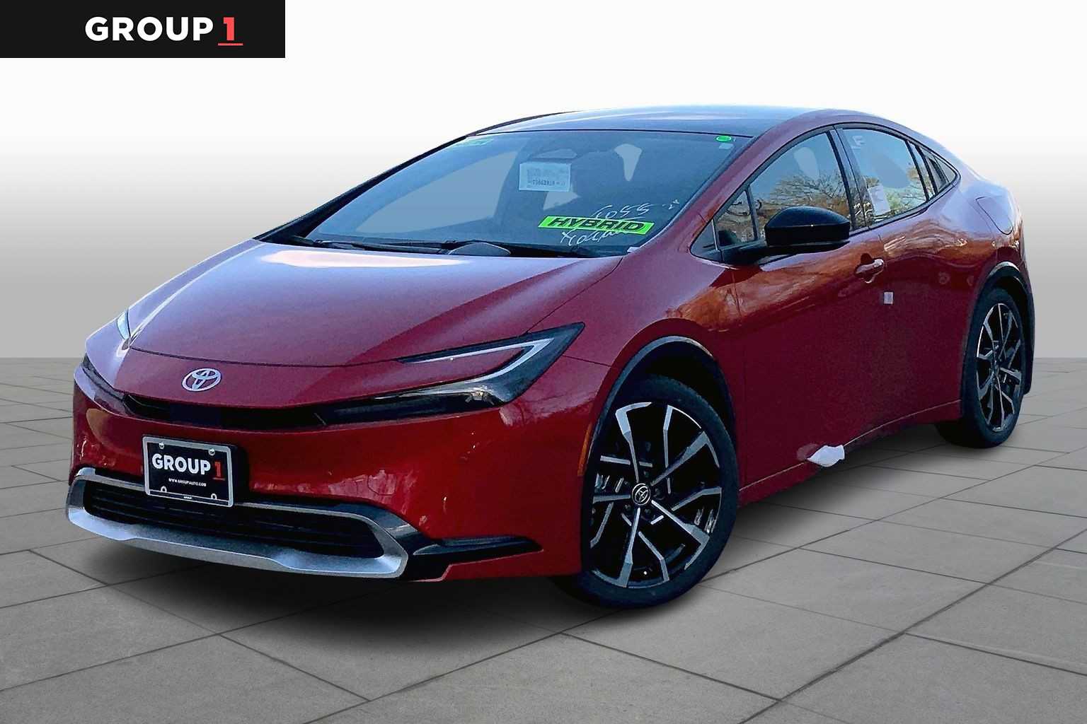 2026 Toyota Prius XSE's photo