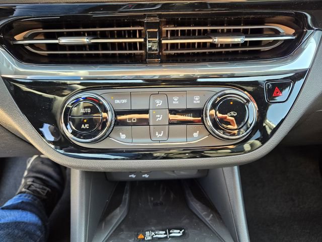 2025 Buick Envista ST photo 17