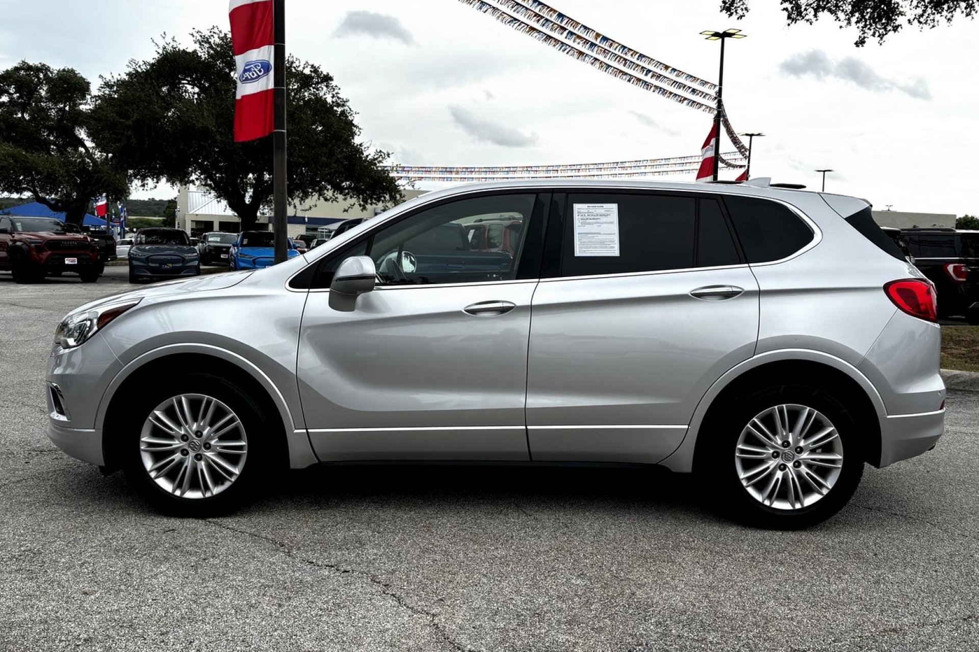 2018 Buick Envision Preferred photo 3