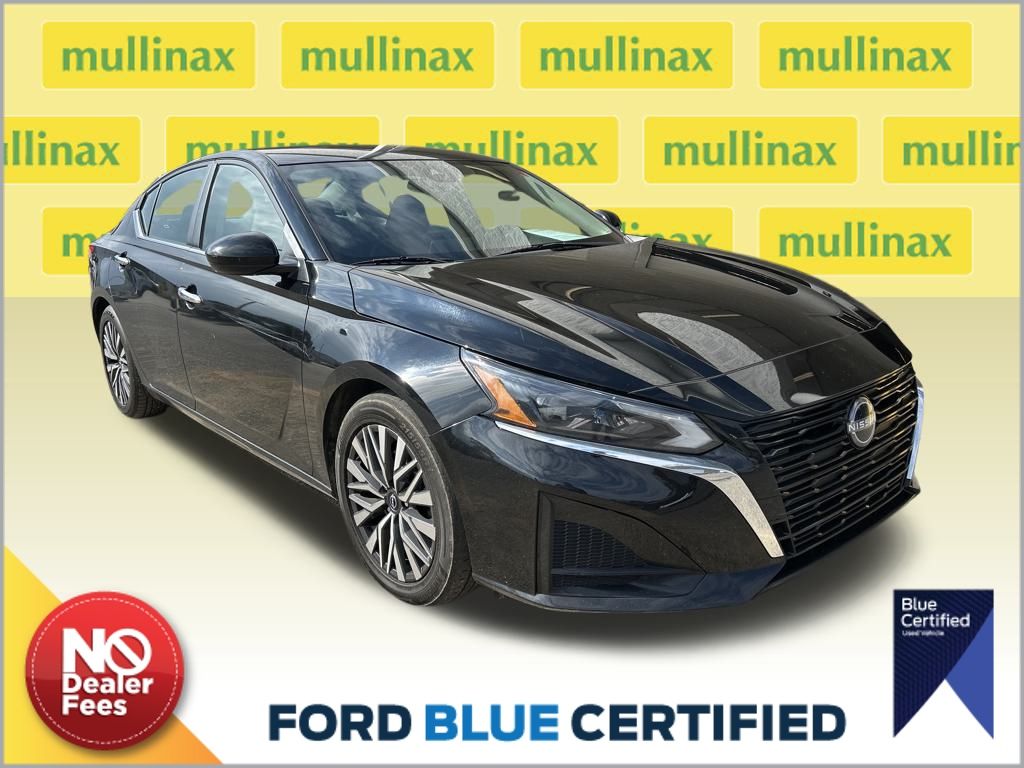 2023 Nissan Altima SV