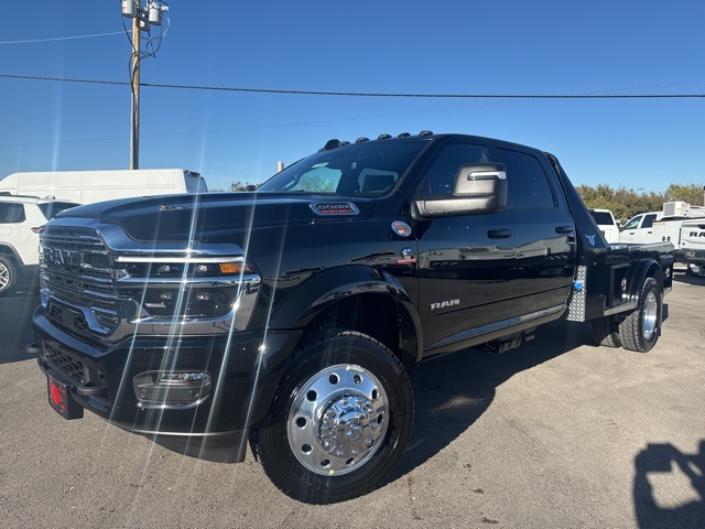 2026 Ram 5500 Laramie photo 2