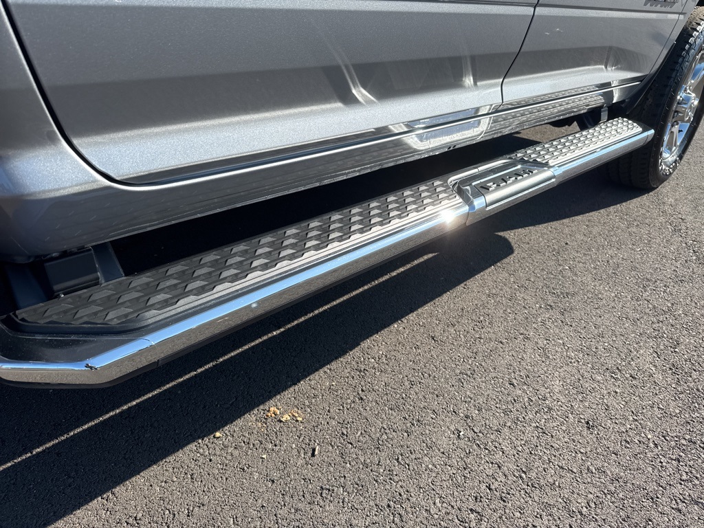 2024 Ram 2500 Big Horn photo 21