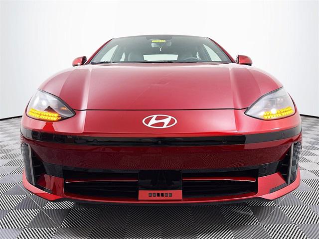 2025 Hyundai Ioniq 6 Limited photo 9