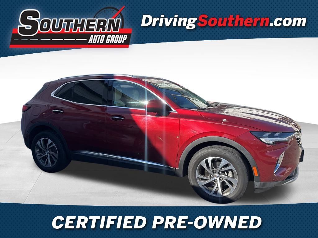 2022 Buick Envision Essence's photo