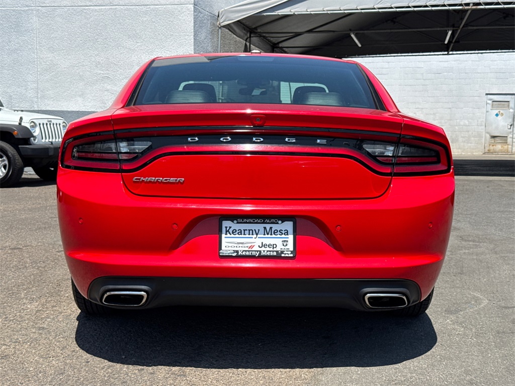 2021 Dodge Charger SXT photo 10