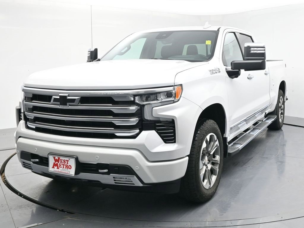 2024 Chevrolet Silverado 1500 High Country's photo