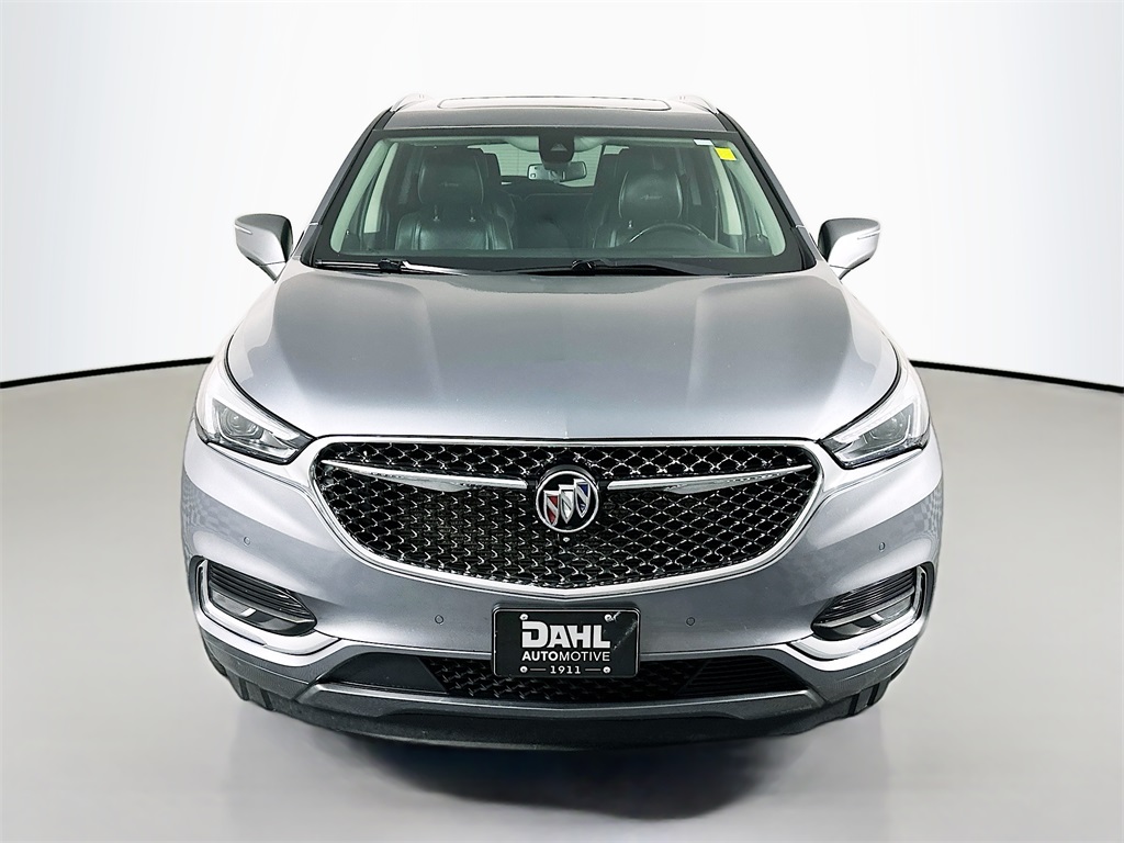 2021 Buick Enclave Avenir photo 2